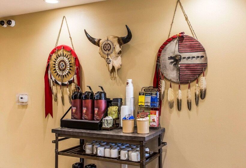 هتل Mainstay Suites Rapid City