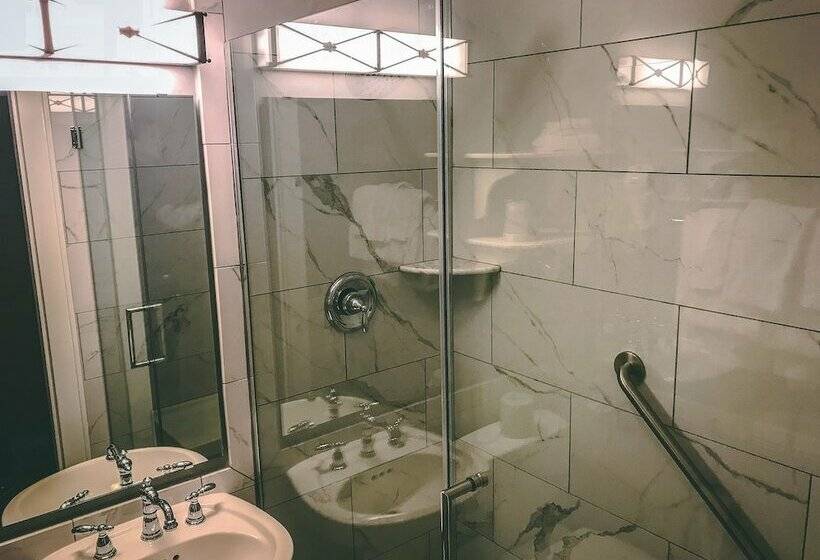 酒店 Mountain Lake Lodge