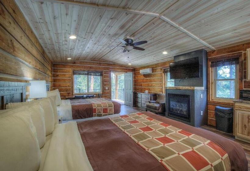 هتل Powder House Lodge