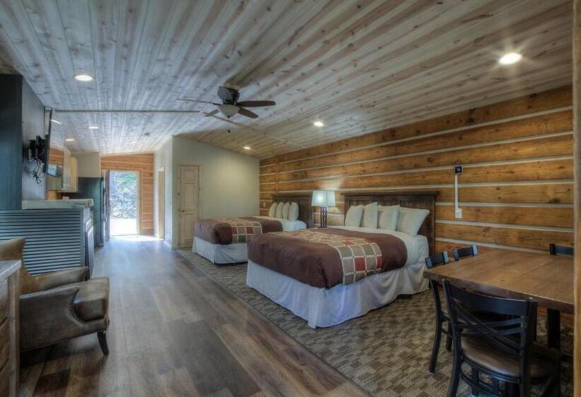 هتل Powder House Lodge