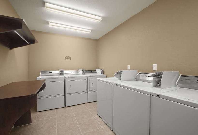 בית מלון כפרי Sonesta Essential Gonzales Tx