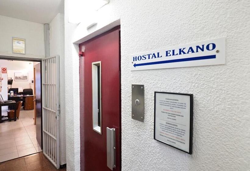 هاستل Hostal Elkano