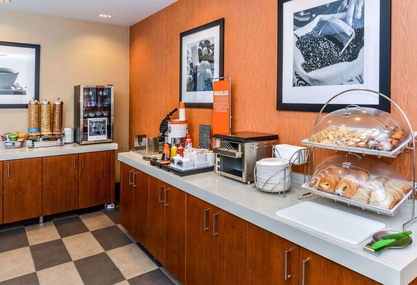 Hampton Inn & Suites Bouldernorth