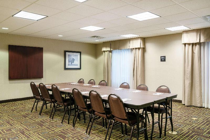هتل Hampton Inn Huntington University Area