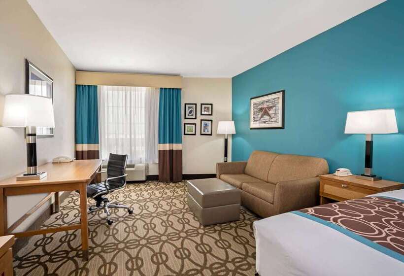 هتل La Quinta By Wyndham Houston Willowbrook