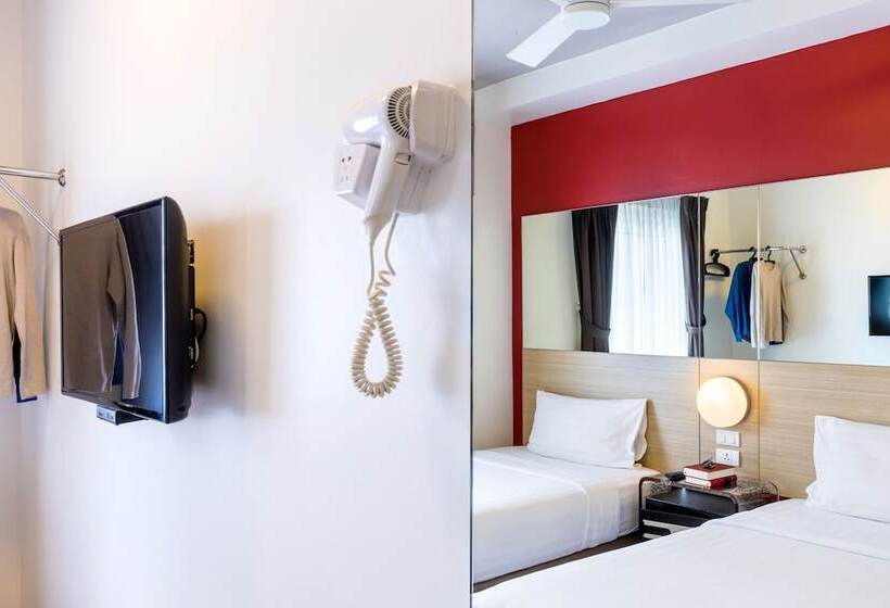 فندق Red Planet Phuket Patong   Sha Extra Plus