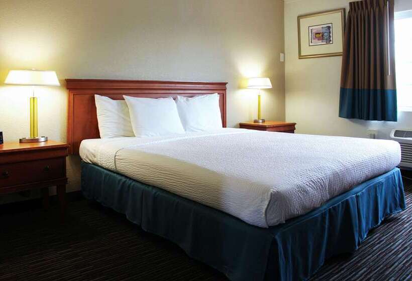 هتل Rodeway Inn Near Universitygateway To Yosemite