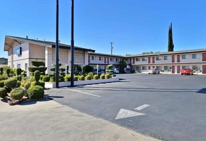 هتل Rodeway Inn Near Universitygateway To Yosemite