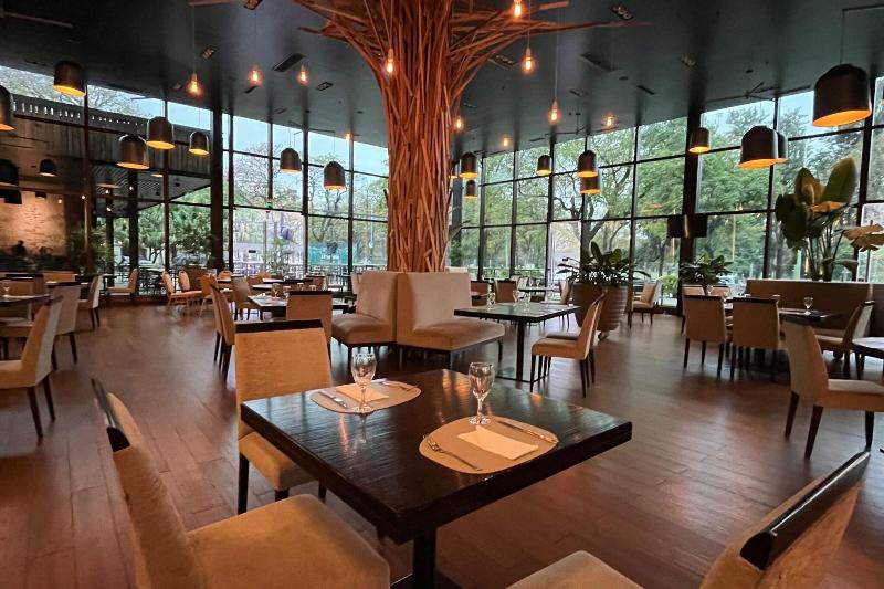 هتل Sheraton Tucuman