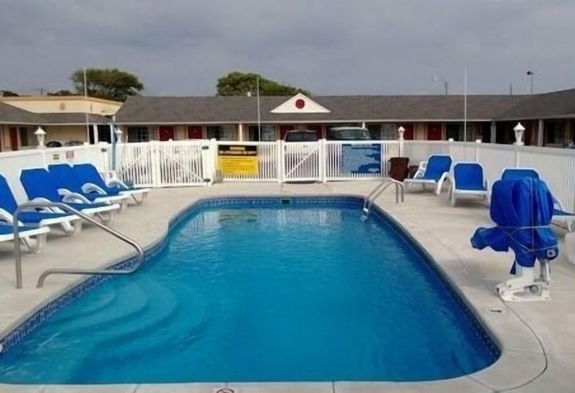 מוטל Passport Inn Somers Point   Somers Point