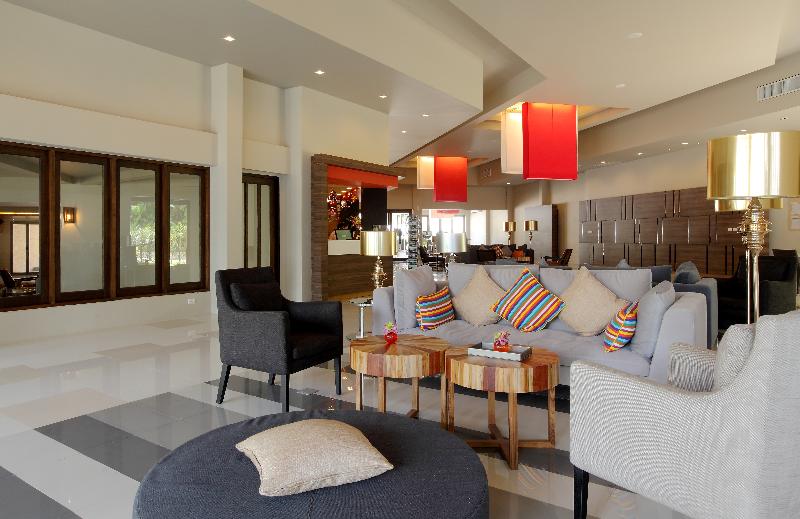 استراحتگاه Sentido Khao Lak