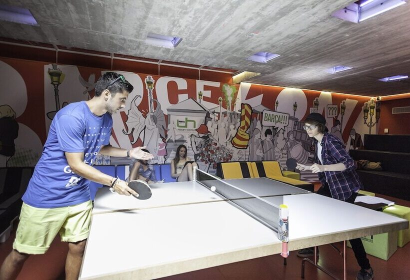 Urbany Hostel Bcn Go!