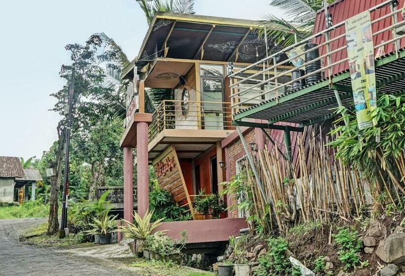 هتل Candicandi Ubud Omah Kopi