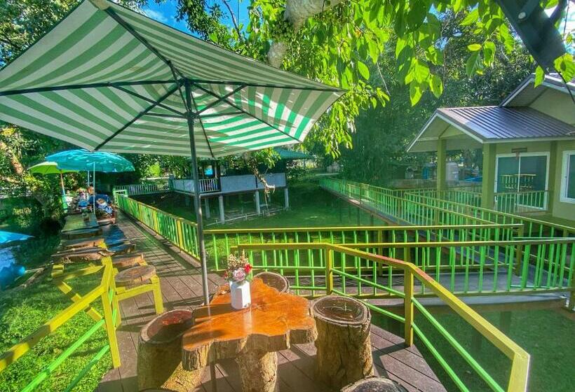 تختخواب و صبحانه Ho Kho Coffee And Cottages