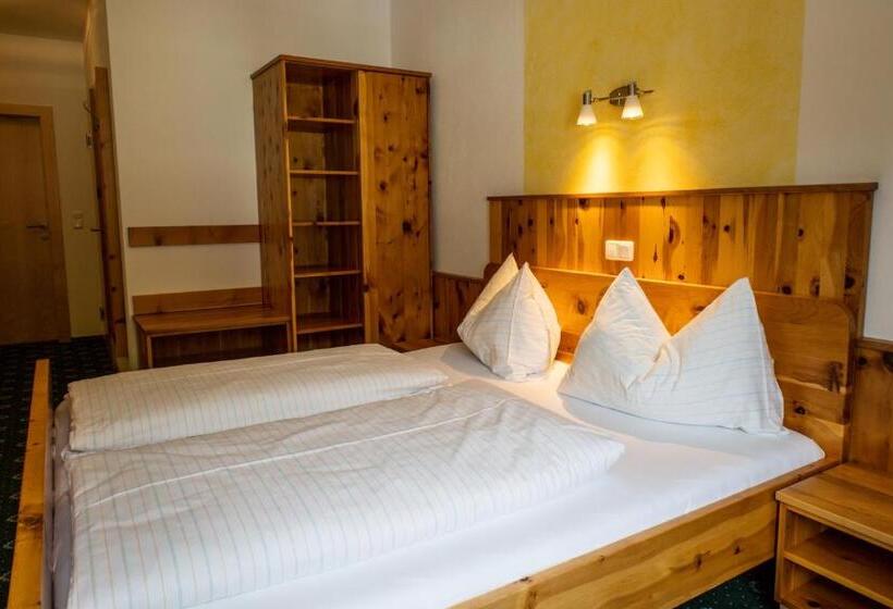 ホテル Gasthof Dreiländereck