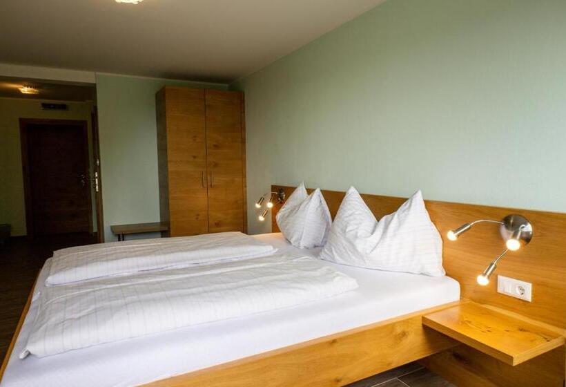 ホテル Gasthof Dreiländereck