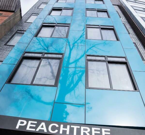 Peachtree Suites   Jersey City