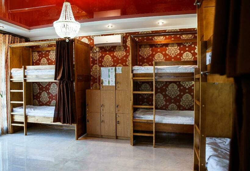 פנסיון Sweet Home Hostel