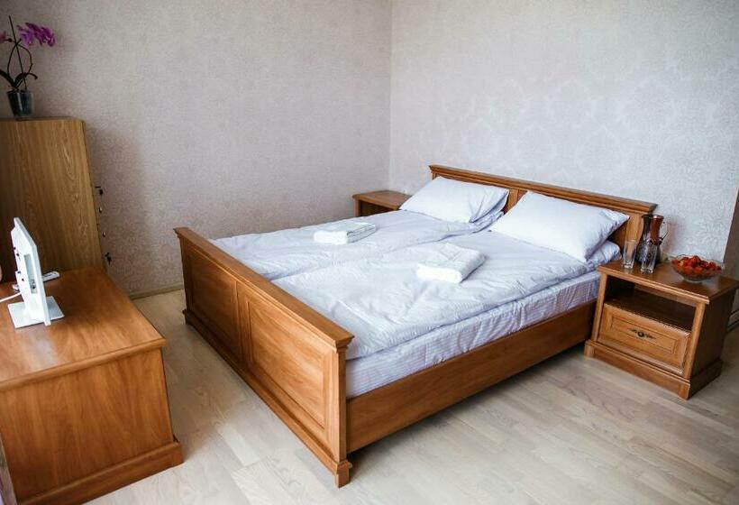 פנסיון Sweet Home Hostel