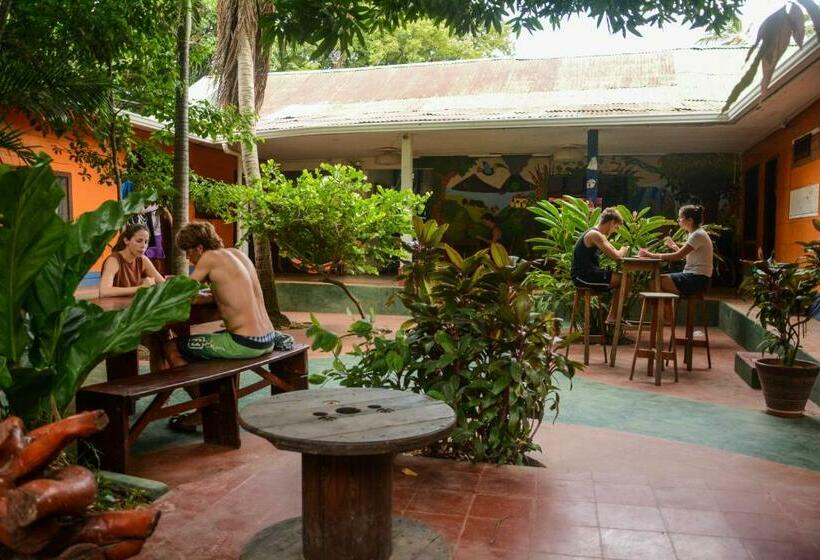 Пансион Hostel Esperanza