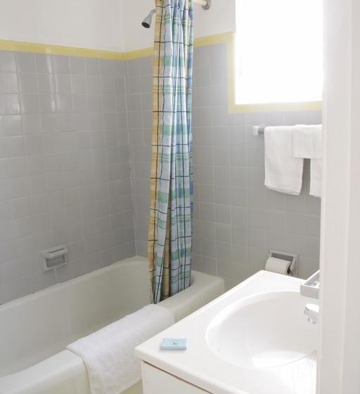 Eastward Strand Hotel & Suites