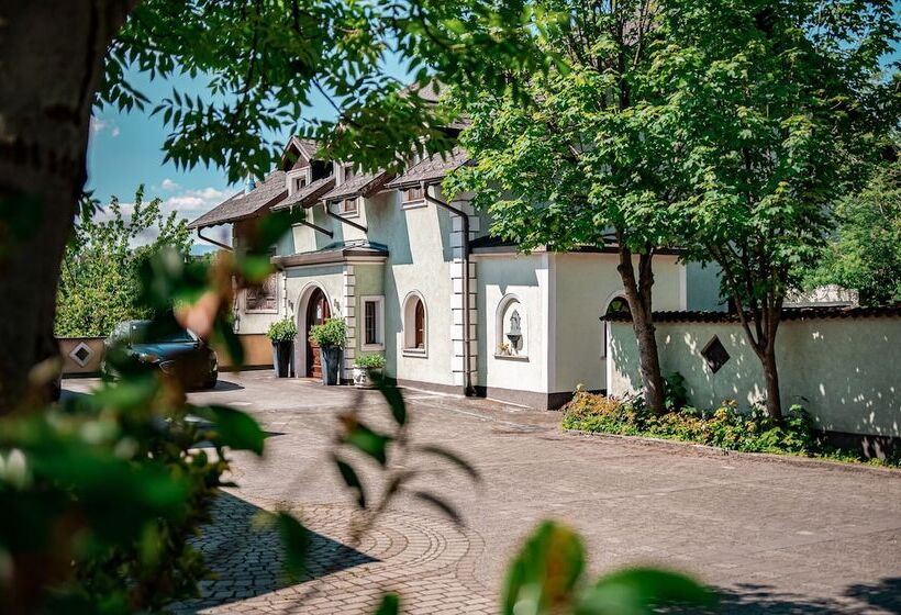 ホテル Gasthof Pöchhacker