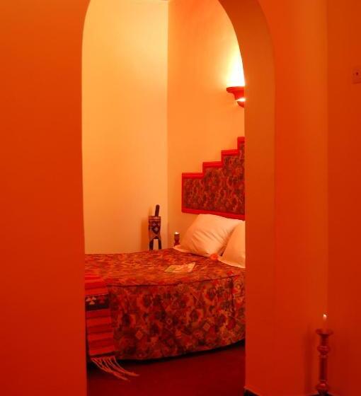 هتل Hôtel Lakasbah Ait Ben Haddou