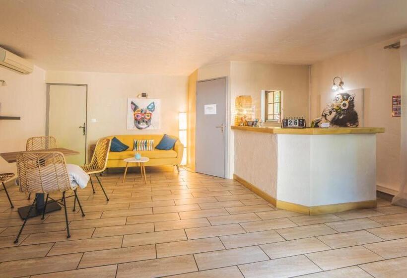 בית מלון כפרי Logis La Bastide Des Golfs