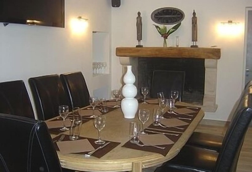 בית מלון כפרי Logis La Bastide Des Golfs