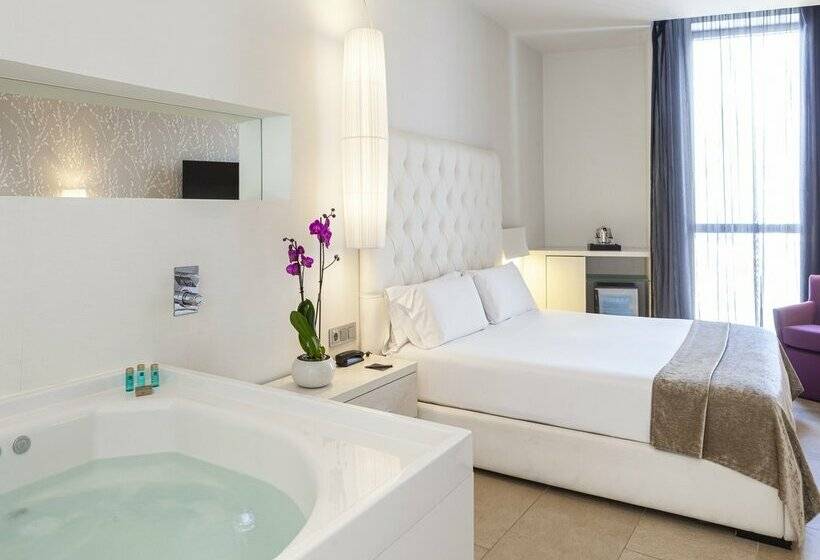 בית מלון כפרי Sb Plaza Europa