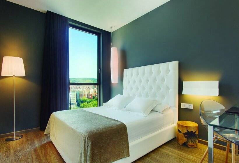 בית מלון כפרי Sb Plaza Europa