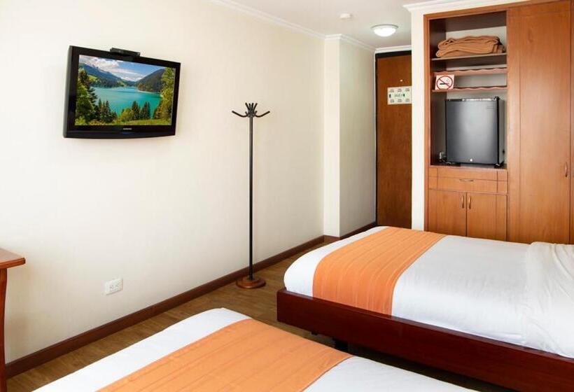 هتل Splendor By Friends Company