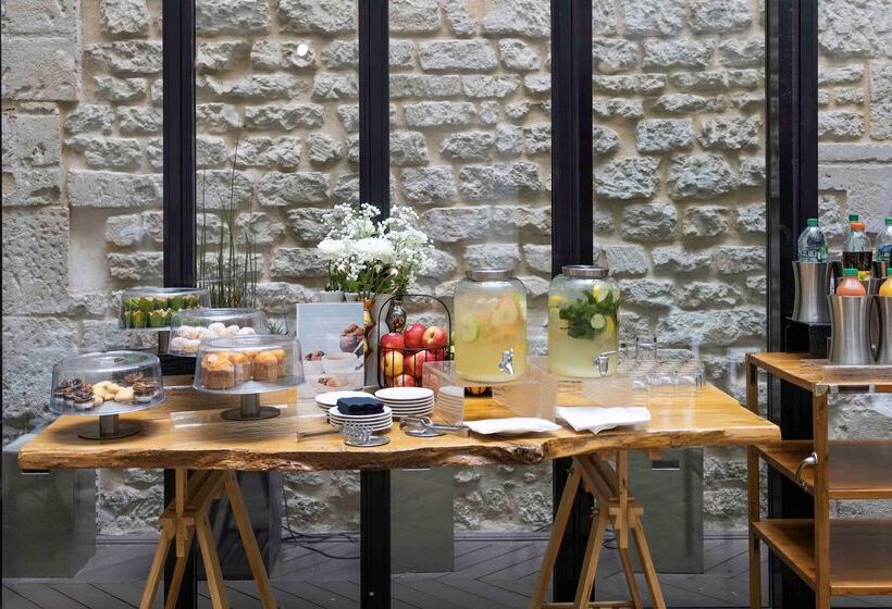 Le 123 Sebastopol  Astotel