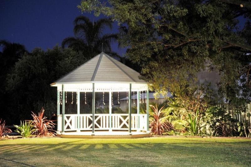 The Aston Motel Tamworth