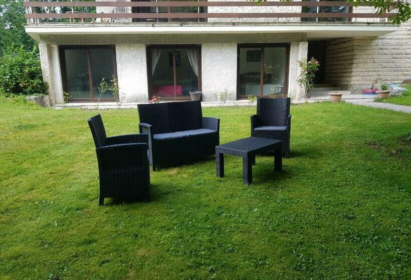 住宿加早餐  Les Sabots Du Parc