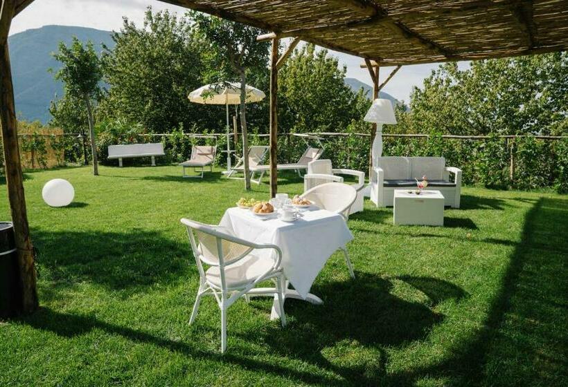 Отель Agriturismo Tenuta Don Carlo