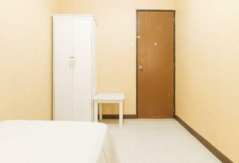 فندق Cristian Jay Dormitory By Reddoorz