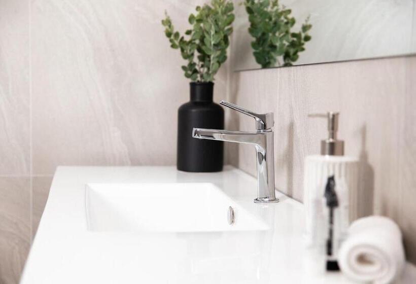 هتل Pokolbin Farm Stay