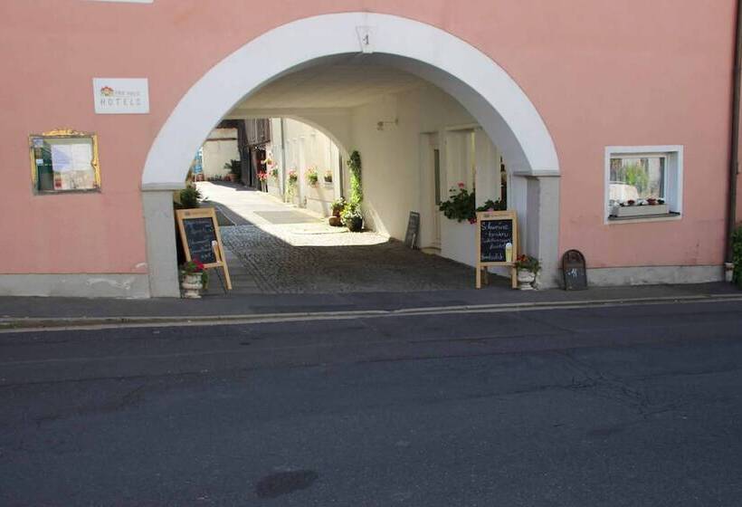 Отель Gasthof Zum Weissen Lamm