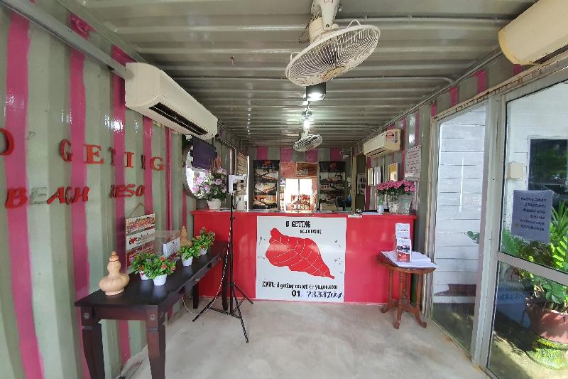 فندق Oyo 90410 D Geting Beach Resort