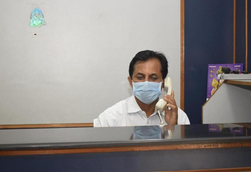 هتل Sri Krishna Vilas