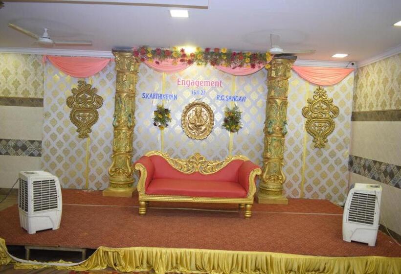 هتل Sri Krishna Vilas