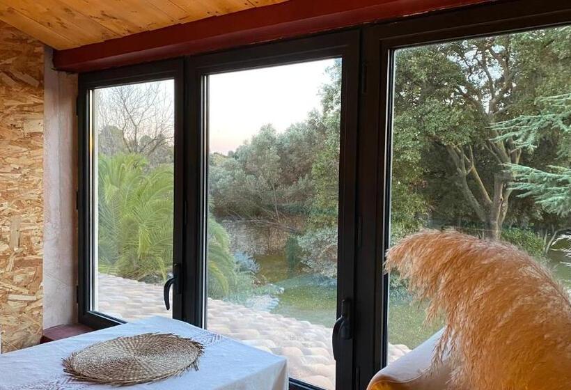 پانسیون Mas Hinaiti   Suite Romantique Avec Spa Et écran Géant De Cinéma