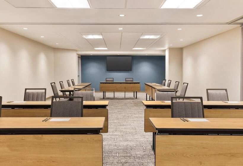 هتل Staybridge Suites   Colorado Springs Ne Powers, An Ihg