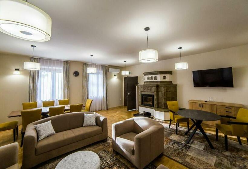 膳宿费 Haracsi Vendégház