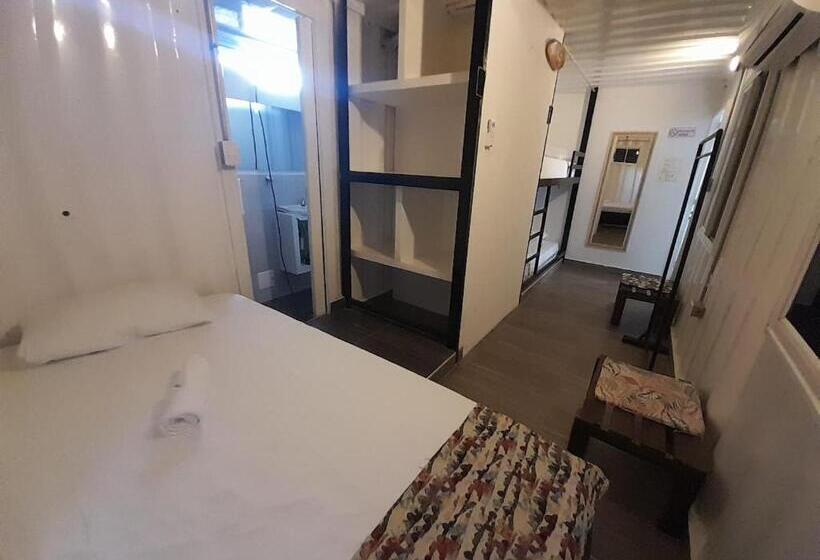 פנסיון Hostal Bon Hábitat