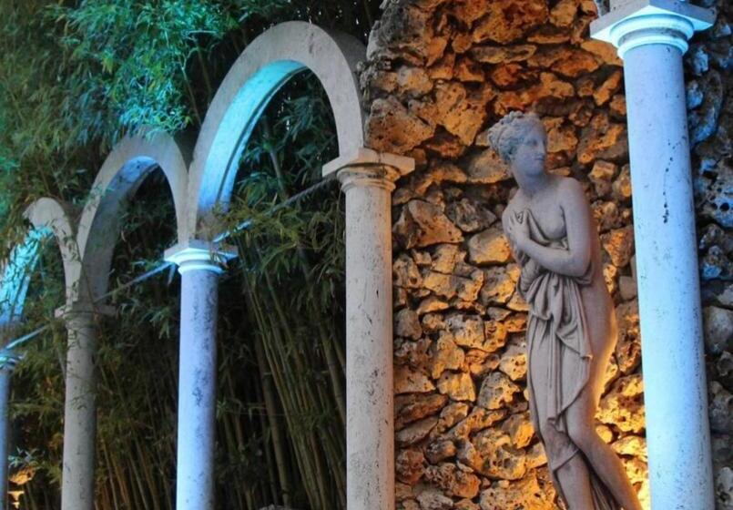 Курорт Castello Di Pandora