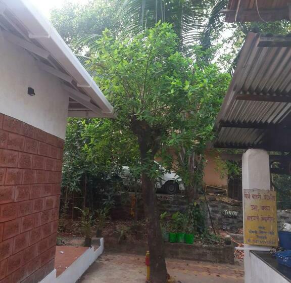 Triskelion   Bed And Breakfast, Family Home Stay By Joshi Brothers