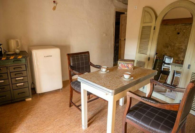 B&b Bacchus Grotto With Only 1 Suite 45m2, Plunge Pool & Jardin Privé