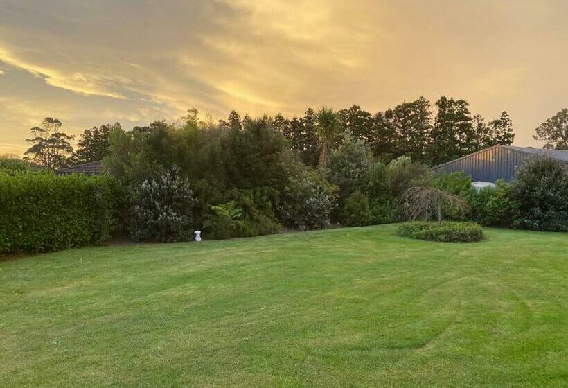 צימר Fitzroy Bnb 39b Whangapoua Road